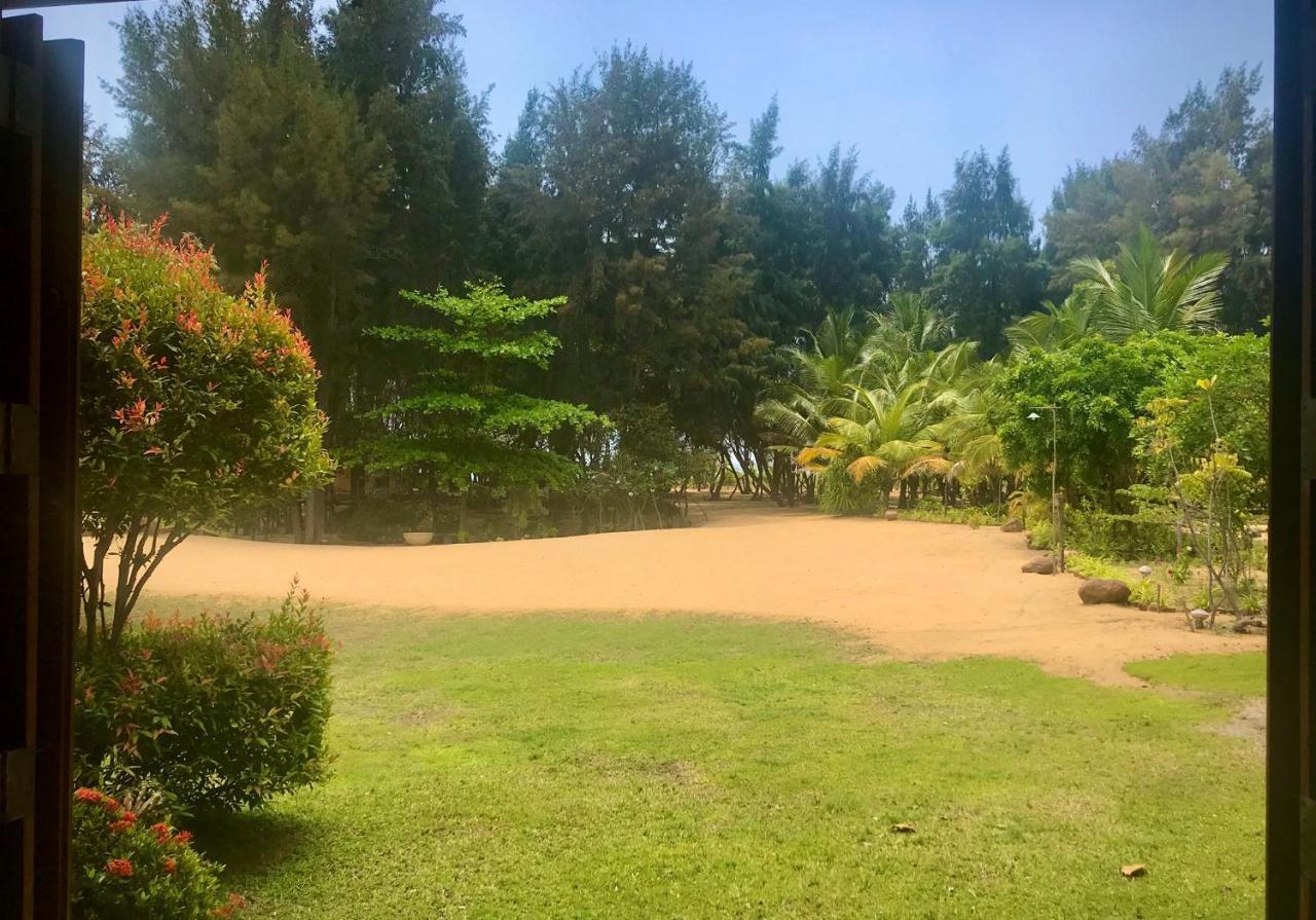 Khomba Beach House Alankuda Zewnętrze zdjęcie